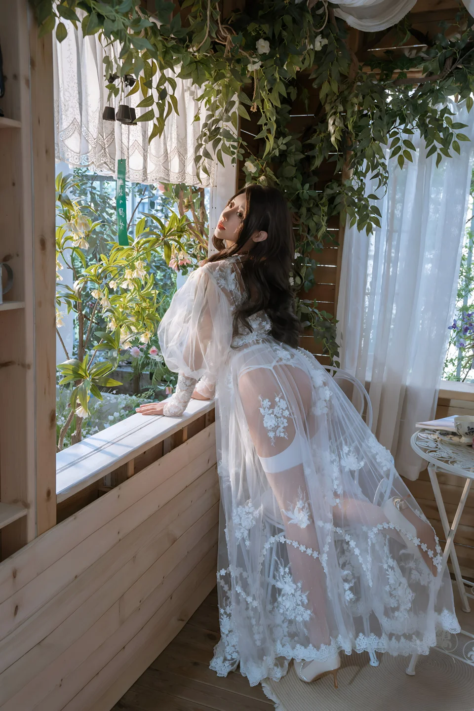 奈汐酱nice - 下午茶 [73P-777MB] tg@simisebaisi 【丝足阁】009.webp
